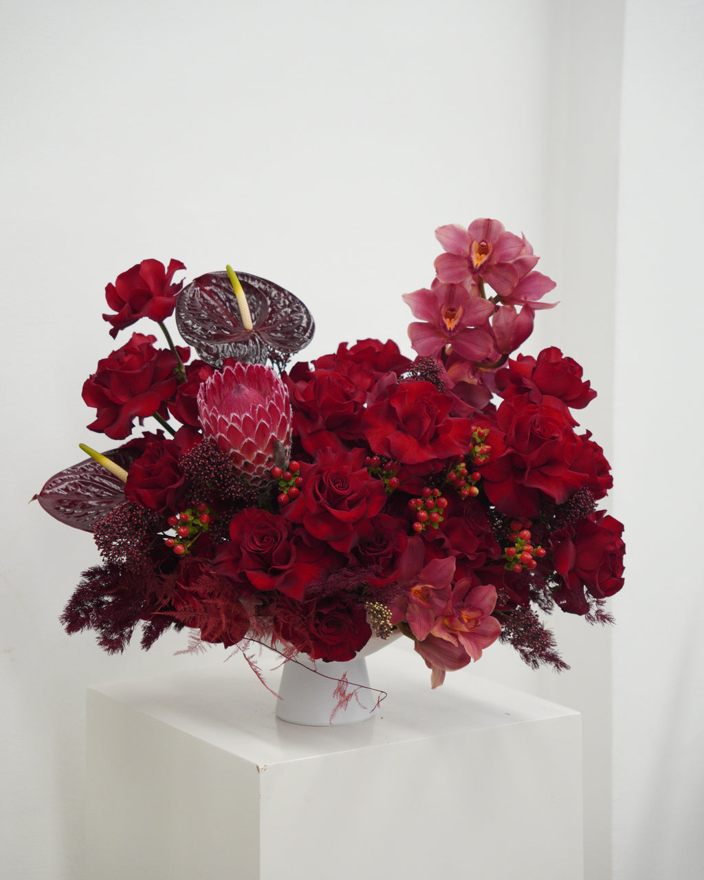 Rouge in Vase