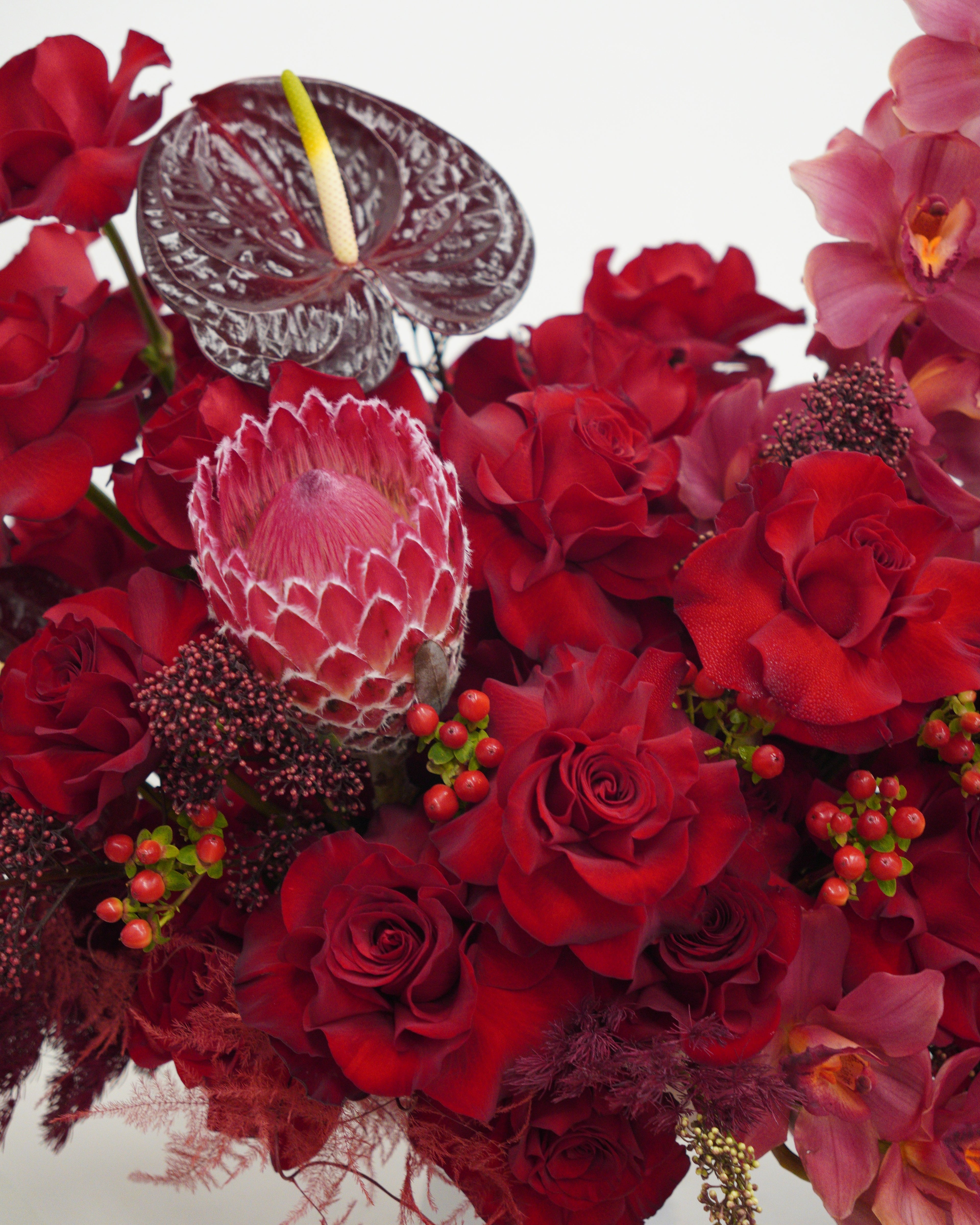 Rouge in Vase