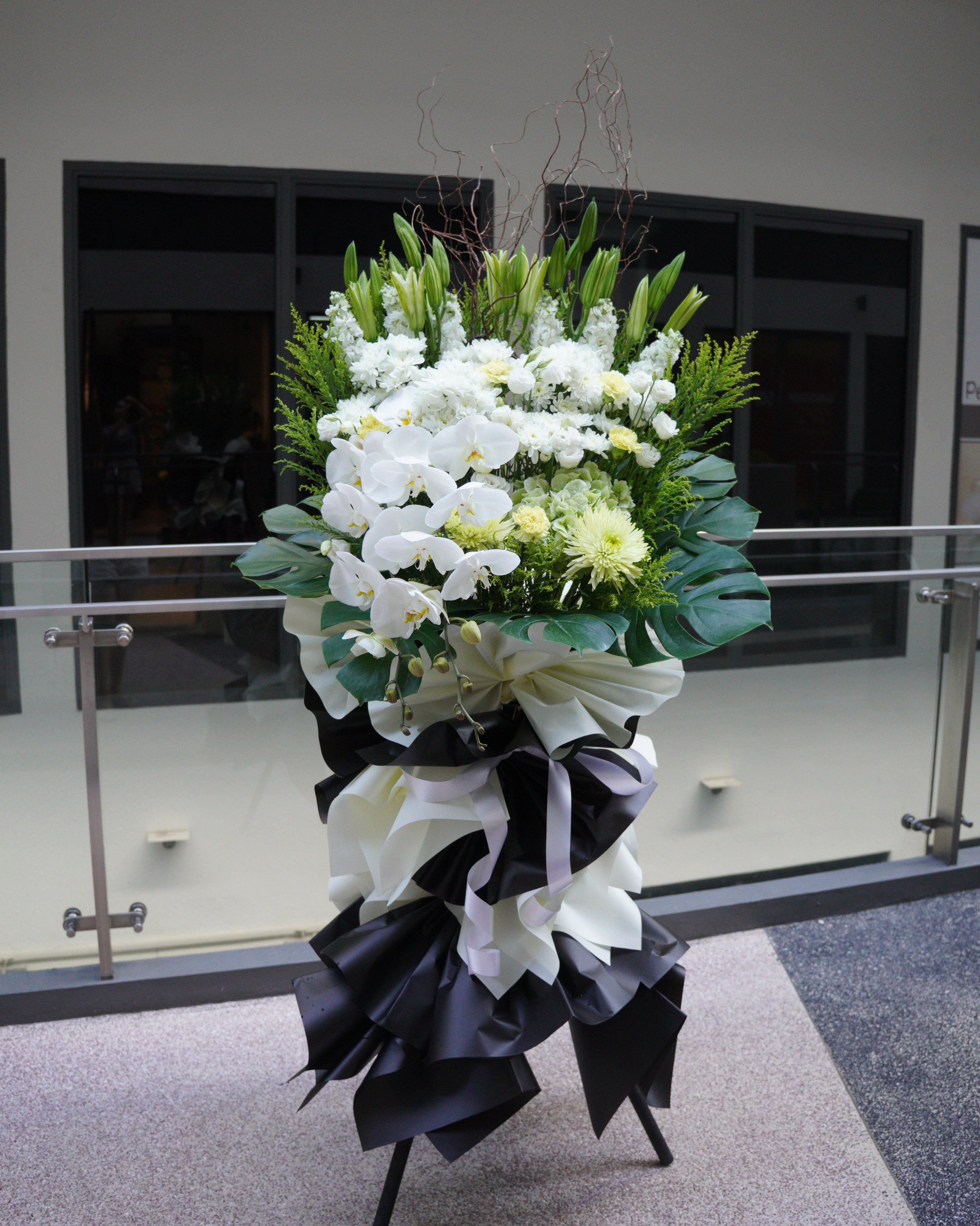 Condolence Flower Stand - Purity