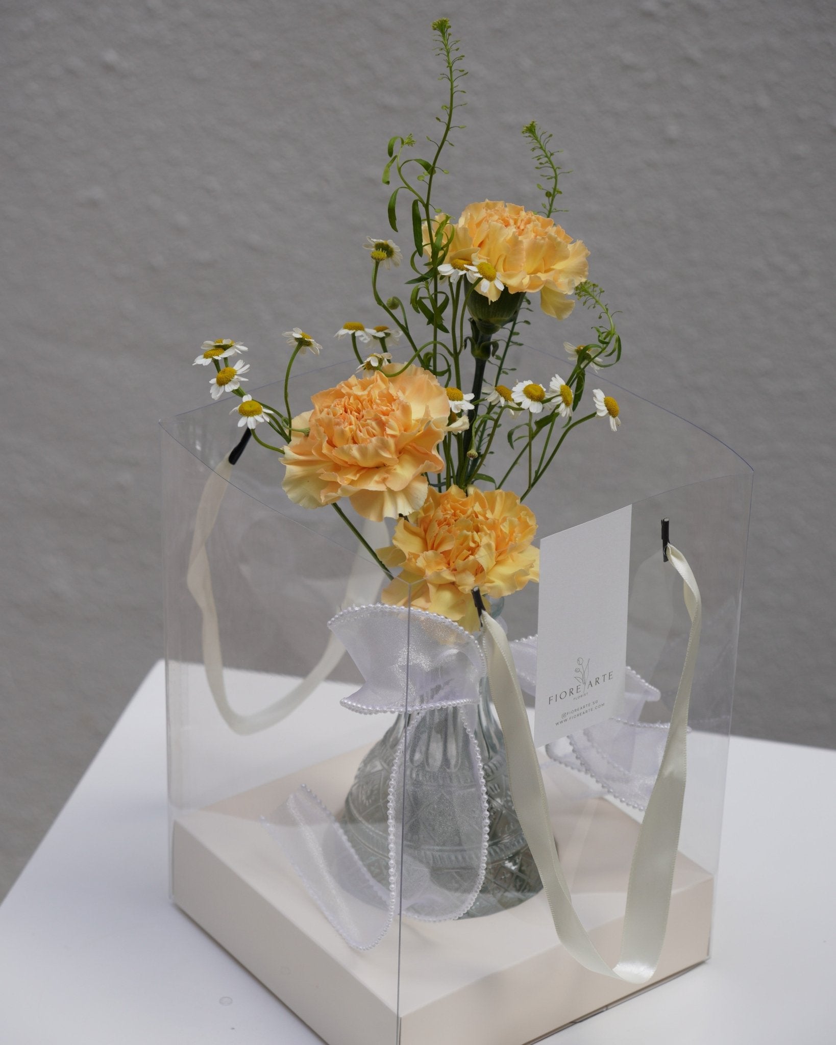 Carnation Bud Vase - Fiore Arte