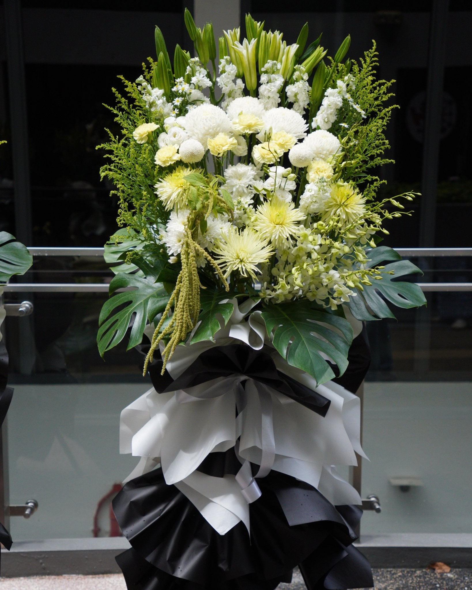 Condolence Flower Stand - Solace - Fiore Arte