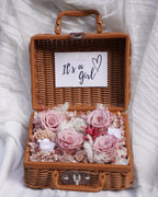 Gender Reveal Preserved Flowers Trunk - Fiore Arte