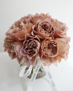 Latte in a Vase - Fiore Arte