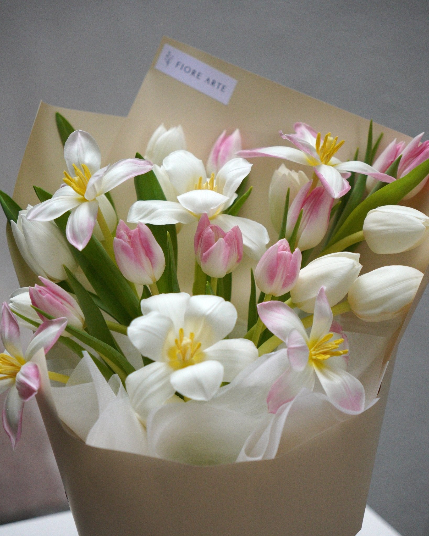 Signature Tulip Bouquet - Fiore Arte